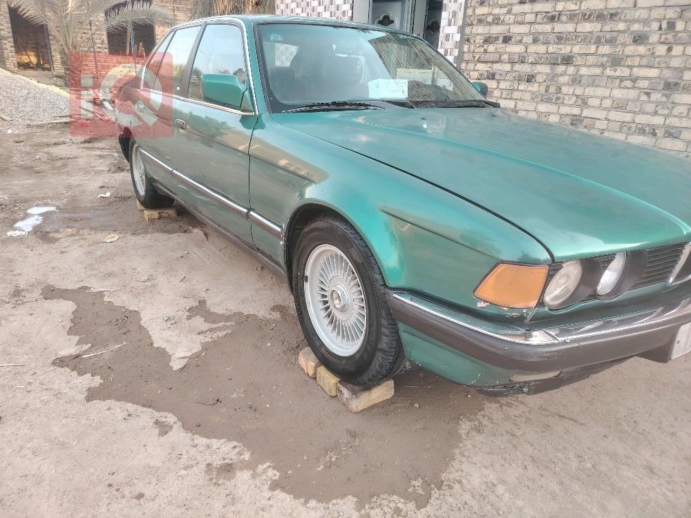 بي ام دبليو الفئة 7